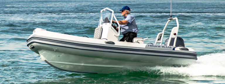 Highfield Ocean Master 420 Boat review - Boat Promote Highfield ...